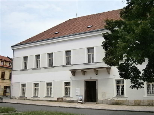 Rekonstrukce a uzavření budovy č.p.1
